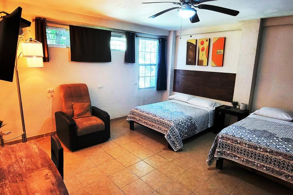 Departamento Comodo Centrico Tv Ac Wifi Cocina Parking, Letra C シウダー・バージェス エクステリア 写真