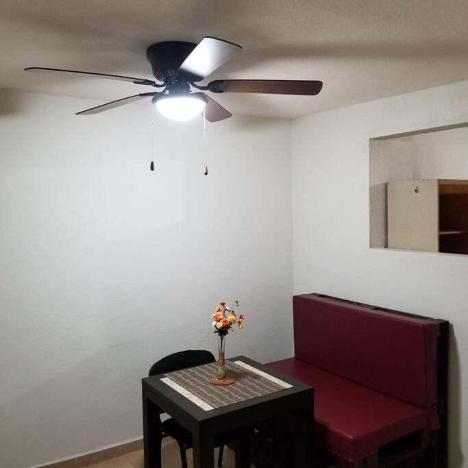 Departamento Comodo Centrico Tv Ac Wifi Cocina Parking, Letra C シウダー・バージェス エクステリア 写真