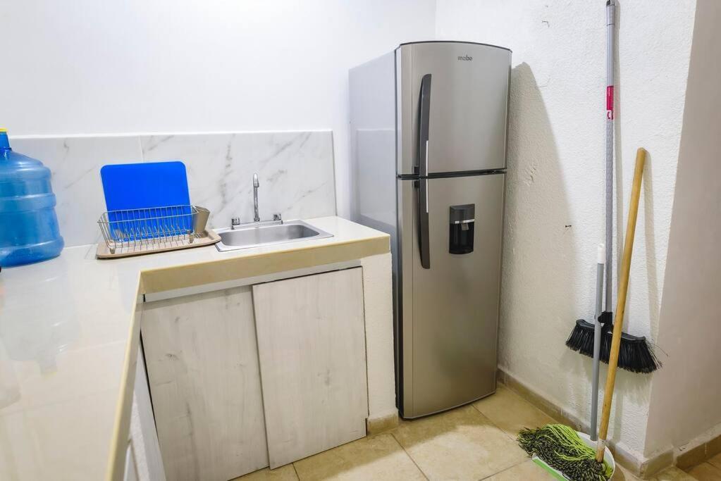 Departamento Comodo Centrico Tv Ac Wifi Cocina Parking, Letra C シウダー・バージェス エクステリア 写真
