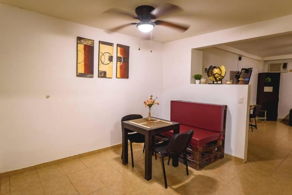 Departamento Comodo Centrico Tv Ac Wifi Cocina Parking, Letra C シウダー・バージェス エクステリア 写真