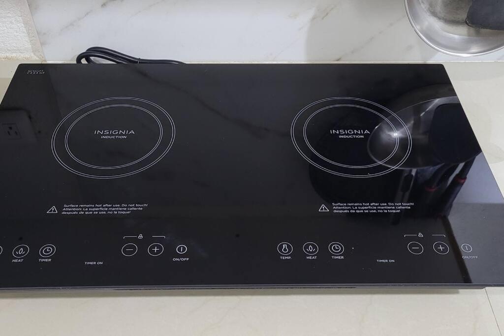 Departamento Comodo Centrico Tv Ac Wifi Cocina Parking, Letra C シウダー・バージェス エクステリア 写真