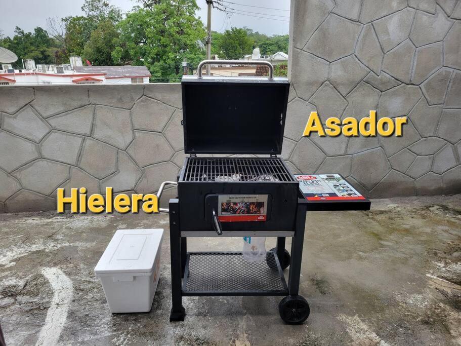 Departamento Comodo Centrico Tv Ac Wifi Cocina Parking, Letra C シウダー・バージェス エクステリア 写真